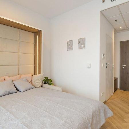 ורשה Kasprzaka 29 - Bezplatny Parking - Free Parking - Piekny Widok Na Centrum Miasta - Duzy Balkon - Smart Tv 55 Cali - Wifi - Better Rental מראה חיצוני תמונה