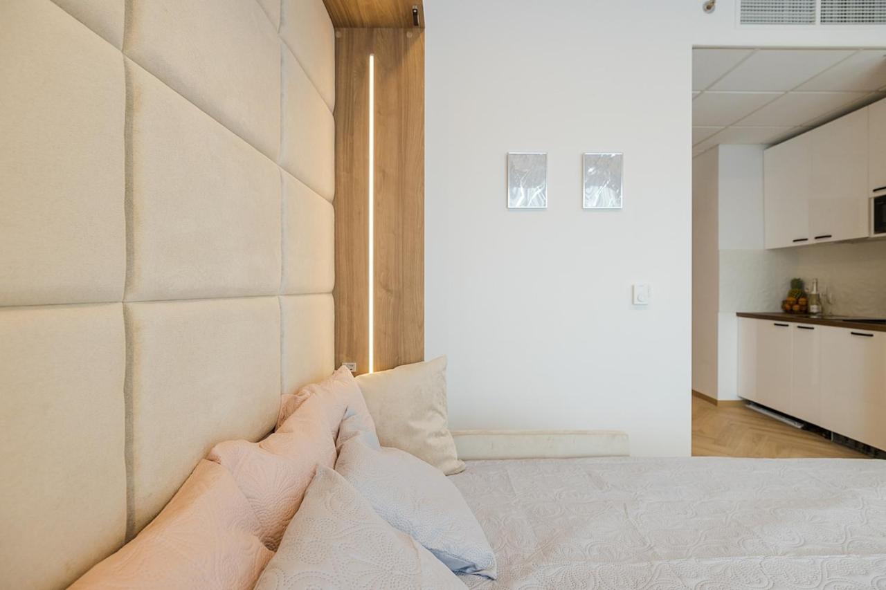 ורשה Kasprzaka 29 - Bezplatny Parking - Free Parking - Piekny Widok Na Centrum Miasta - Duzy Balkon - Smart Tv 55 Cali - Wifi - Better Rental מראה חיצוני תמונה